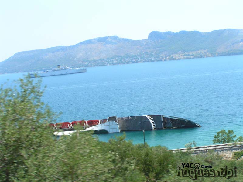 bateaugrec.jpg